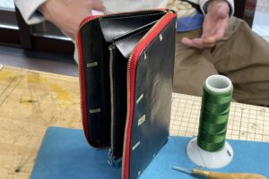 ラウンドファスナー財布の修理