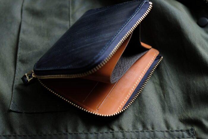【完売】TW&S社ブライドルレザーを使用したミニ財布</br>バイカラーのL字ファスナー財布-Cram-